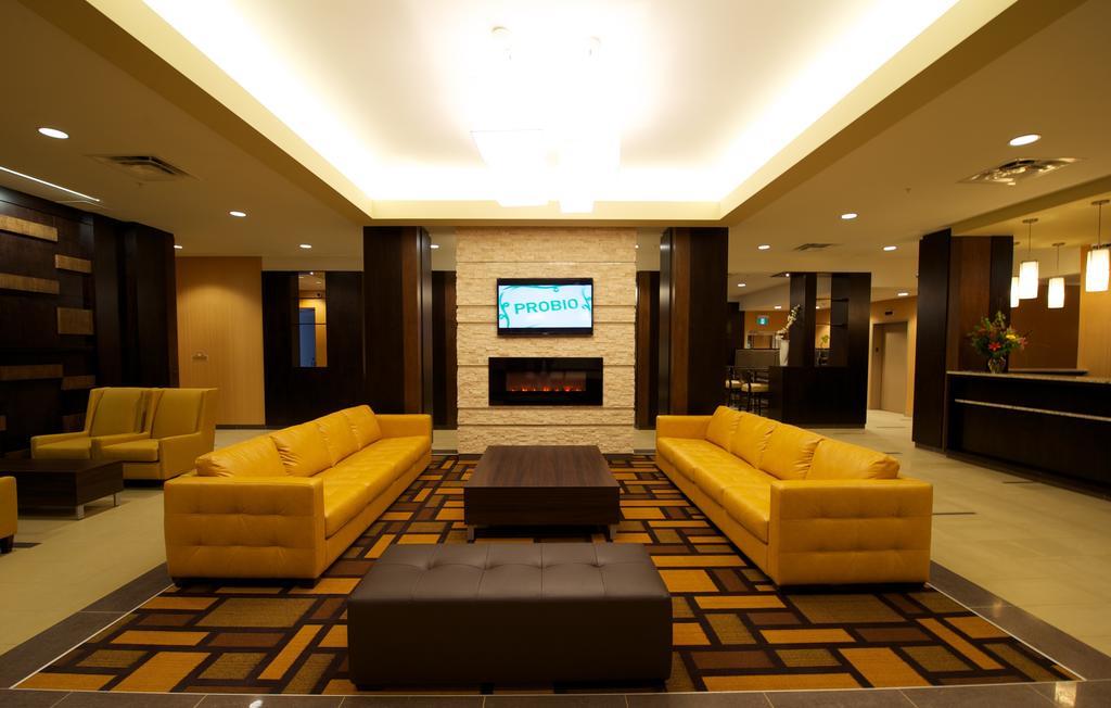 Days Inn & Suites By Wyndham Winnipeg Airport Manitoba Bagian luar foto